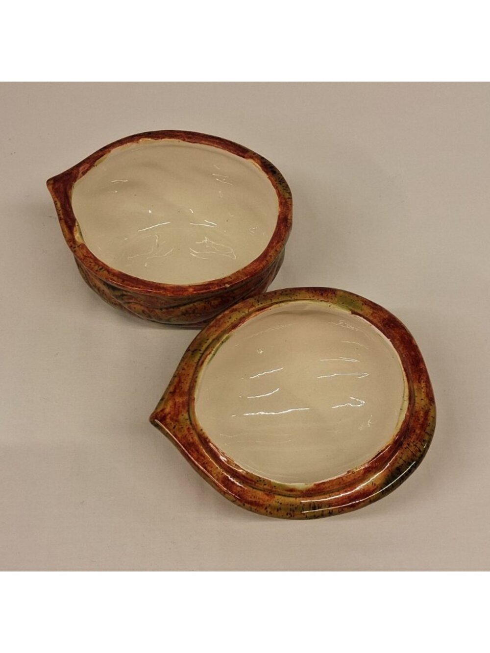 VTG 70's Handmade Ceramic Walnut / Nut Shaped Nut / Candy / Trinket Dish Glossy - Picture 8 of 10